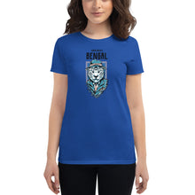 Lade das Bild in den Galerie-Viewer, Super Bosses Collection - Bengal | Women's Fashion Fit T-Shirt
