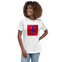 Lade das Bild in den Galerie-Viewer, Gods Collection - Ares | Women&#39;s Relaxed T-Shirt
